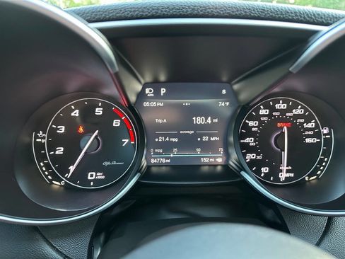 Used 2017 Alfa Romeo Giulia Ti w/ TI 19" Sport Package image 19