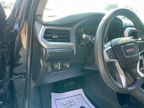 Used 2021 GMC Acadia SLE w/ Driver Convenience Package FWD image 37