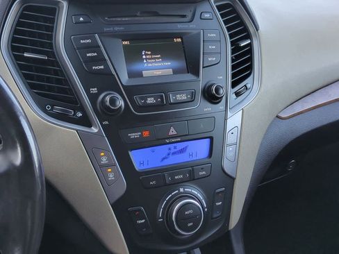 Used 2014 Hyundai Santa Fe Sport 2.0T image 26