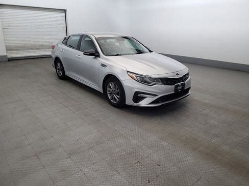 Used 2020 Kia Optima LX FWD image 13