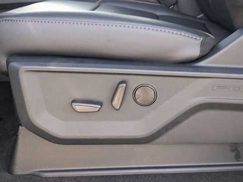 New 2025 Ford F250 Lariat w/ Lariat Ultimate Package image 14