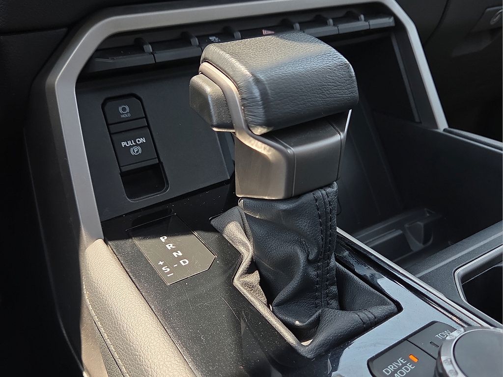Used 2024 Toyota Tundra Limited w/ Power Package AWD/4WD image 26