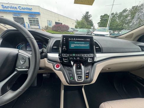 Used 2019 Honda Odyssey EX image 13