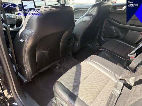 Certified 2024 Ford Escape ST-Line AWD/4WD image 12