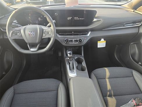 New 2026 Buick Envista Preferred image 12