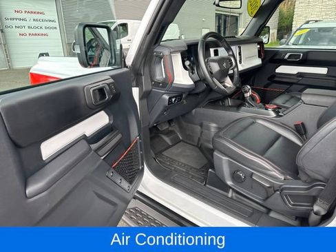 Used 2025 Ford Bronco Stroppe Edition AWD/4WD image 13