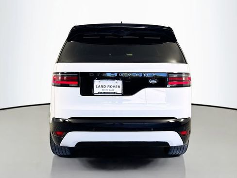 Certified 2023 Land Rover Discovery S R-Dynamic AWD/4WD image 6