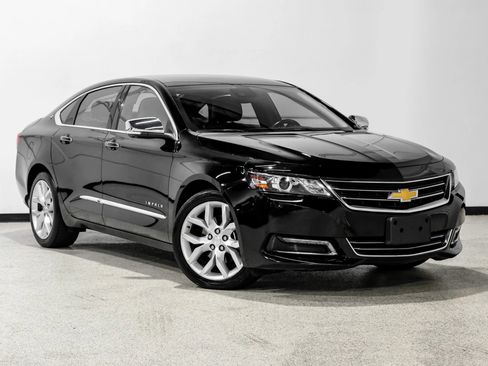 Used 2017 Chevrolet Impala Premier FWD image 4