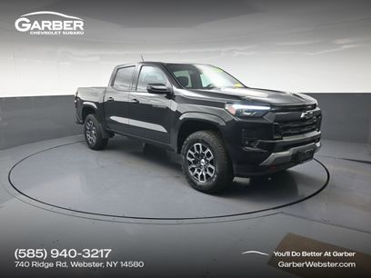 Used 2023 Chevrolet Colorado Z71 w/ Z71 Convenience Package 2