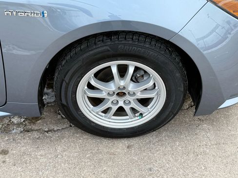 Used 2021 Toyota Corolla LE image 46