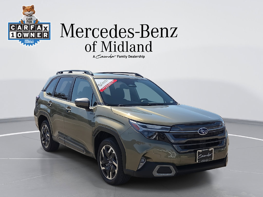 Used 2025 Subaru Forester Limited AWD/4WD image 1
