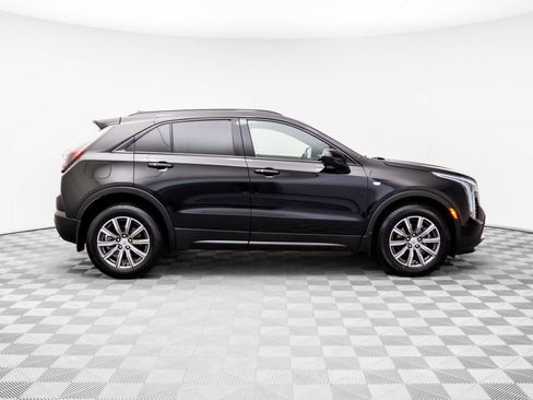Used 2020 Cadillac XT4 Sport w/ Cold Weather Package image 8