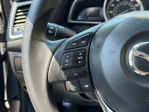 Used 2016 MAZDA MAZDA3 i Sport w/ Preferred Equipment Package FWD image 23