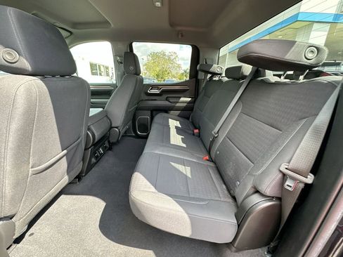 Certified 2023 Chevrolet Silverado 1500 LT image 24