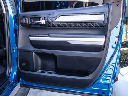 Used 2017 Toyota Tundra Platinum image 24