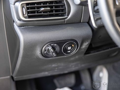 Used 2022 Maserati Levante GT image 22