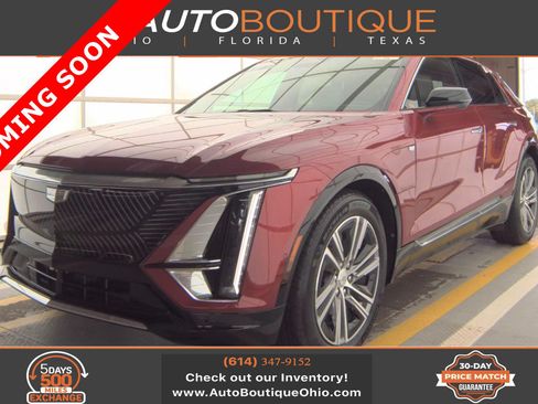 Used 2024 Cadillac Lyriq Luxury w/ LPO, Floor Liner Package AWD/4WD image 1
