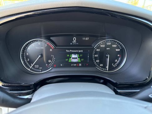 Certified 2025 Cadillac XT6 Premium Luxury image 34