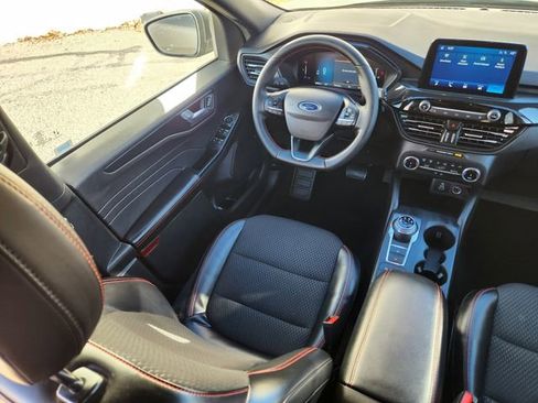 New 2025 Ford Escape ST-Line image 10