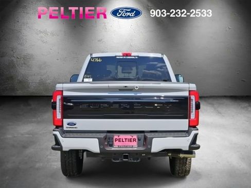 New 2026 Ford F250 Platinum AWD/4WD image 4
