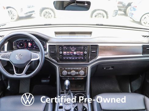 Used 2023 Volkswagen Atlas SE w/ Panoramic Sunroof Package AWD/4WD image 14