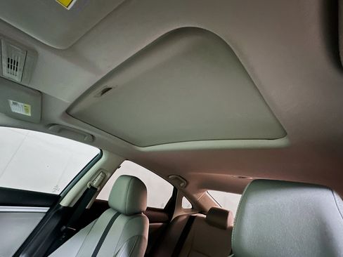 Used 2019 Honda Civic EX image 25