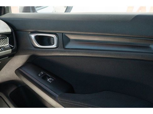 Used 2024 Honda Civic Sport image 15