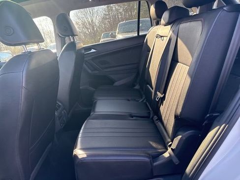 Used 2024 Volkswagen Tiguan Wolfsburg Edition image 25