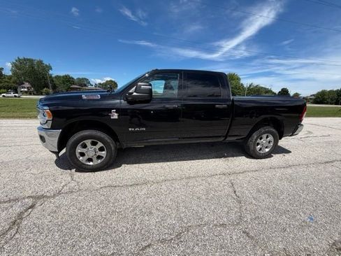 Certified 2024 RAM 2500 Big Horn AWD/4WD image 8