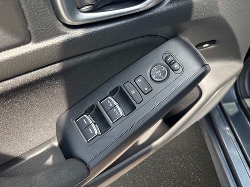 Used 2023 Honda Civic LX image 16
