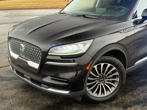 Used 2024 Lincoln Aviator Reserve AWD/4WD image 8