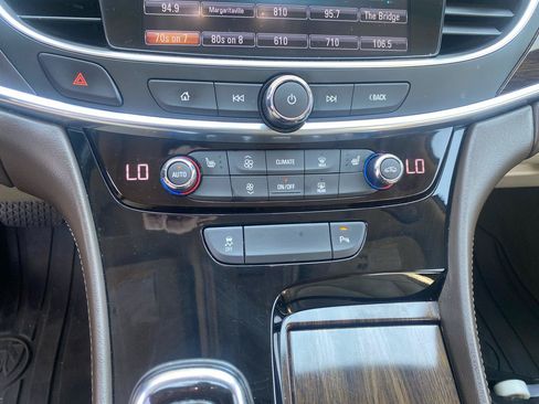 Used 2019 Buick LaCrosse Essence w/ Sun and Shade Package AWD/4WD image 19