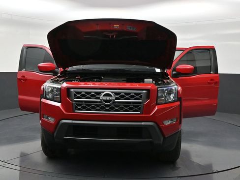 Used 2024 Nissan Frontier SV w/ SV Convenience Package RWD image 33