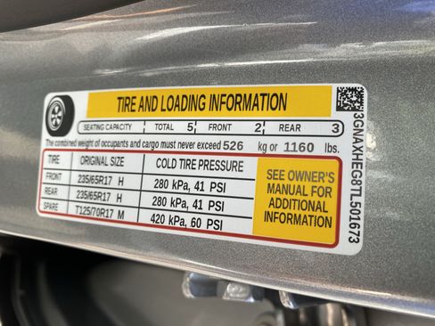 Used 2026 Chevrolet Equinox LT FWD image 38