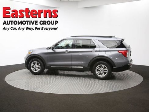 Used 2022 Ford Explorer XLT w/ Equipment Group 202A image 61