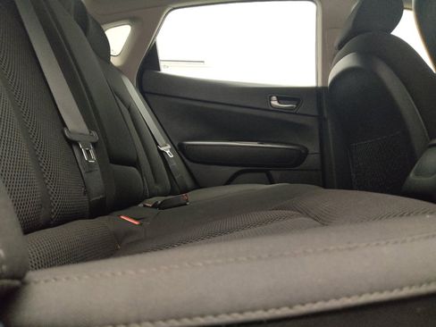 Used 2019 Kia Optima LX FWD image 19