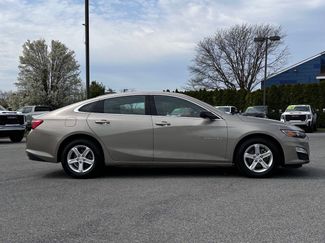 Used 2022 Chevrolet Malibu LS FWD video 3