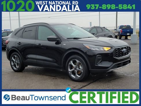 Certified 2025 Ford Escape ST-Line image 1