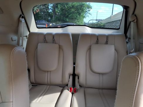 Used 2015 Lincoln MKT AWD w/ Equipment Group 201A image 32