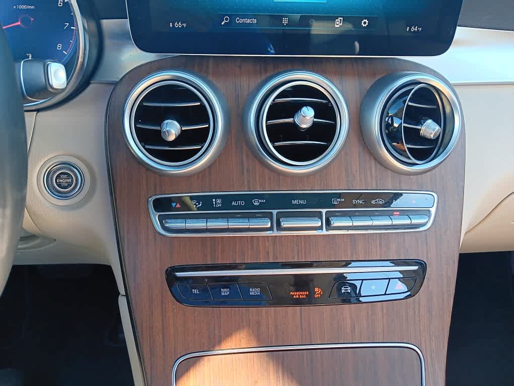 Used 2021 Mercedes-Benz GLC 300 4MATIC image 28