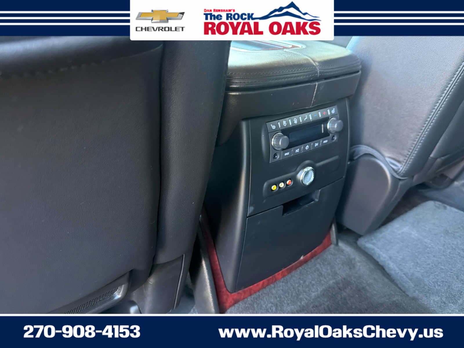 Used 2012 Cadillac Escalade Luxury AWD/4WD image 32