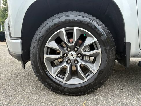 Used 2020 Chevrolet Silverado 1500 RST AWD/4WD image 27