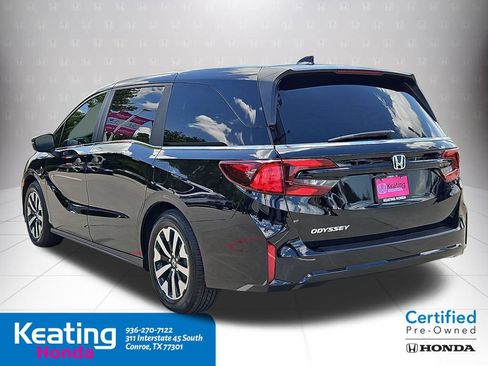 Certified 2026 Honda Odyssey EX-L image 5