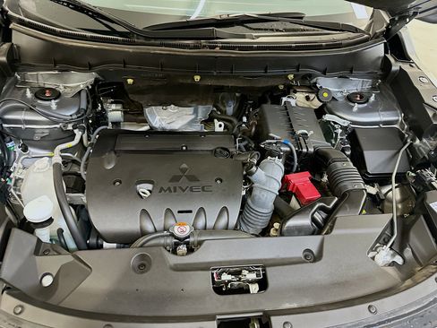 Used 2024 Mitsubishi Outlander Sport SE image 33