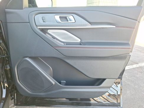 New 2026 Ford Explorer ST AWD/4WD image 17