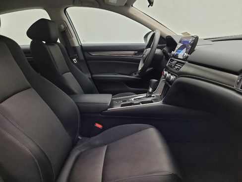 Used 2021 Honda Accord LX image 21