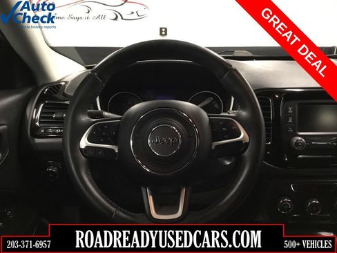 Used 2018 Jeep Compass Latitude AWD/4WD image 42