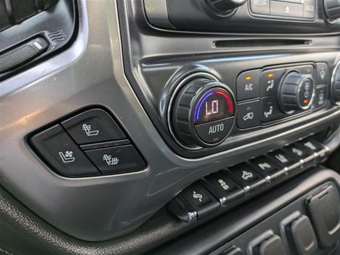 Used 2018 Chevrolet Silverado 2500 LTZ w/ Duramax Plus Package AWD/4WD image 25