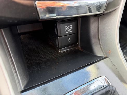 Used 2013 Honda Accord Sport image 25