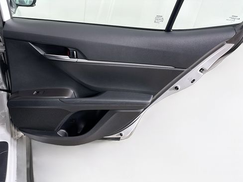 Used 2021 Toyota Camry TRD w/ TRD Package w/JBL Audio image 28